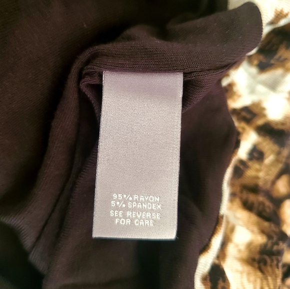 Neiman Marcus Pencil skirt NWT - Picture 5 of 6